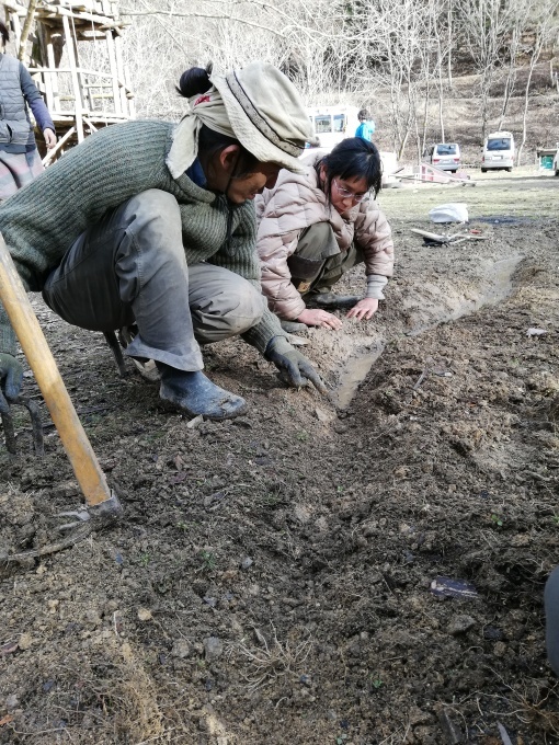 小さな大地の再生講座∞1日目_e0015223_09182307.jpg