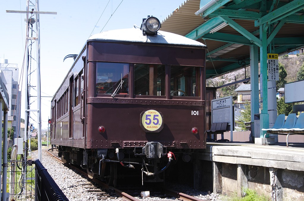 f0203926_2326363.jpg