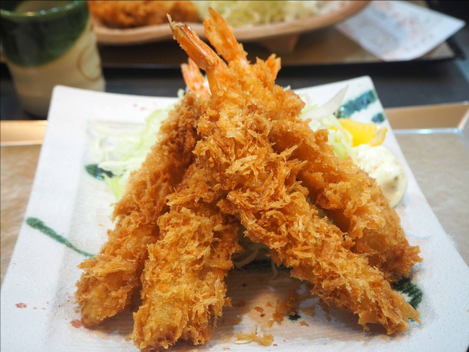 江戸城花見のあとは とんかつまるや 丸の内パレス店 人形町からごちそうさま 江戸城花見のあとは とんかつまるや 丸の内パレス店 人形町からごちそうさま