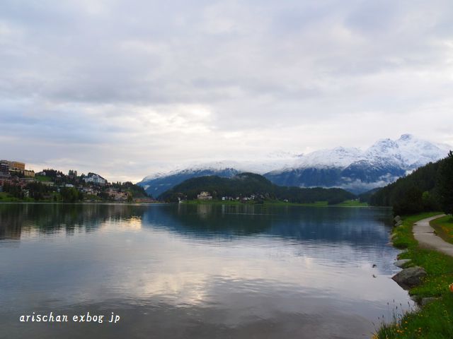 ザンクト・モッリッツァー湖＠スイスの早朝散歩_f0295238_10122694.jpg