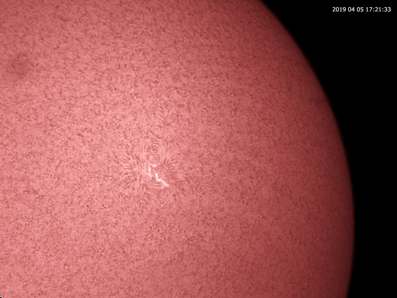 4月5日の太陽_e0174091_13313380.jpg
