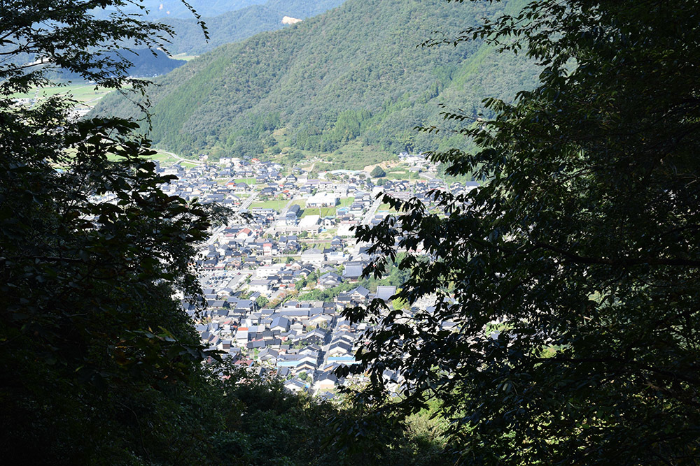 有子山城跡と出石城跡登城記。 その1 ~有子山城登山道~_e0158128_17132609.jpg