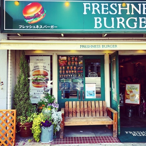 リピトチラシ設置店 FRESHNES BURGER x LIPIT ISCHTAR フレッシュネスバーガー x リピト・イシュタール おしゃれ自転車_b0212032_16440037.jpeg