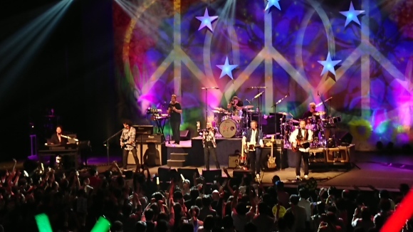 4/5 RINGO STARR And His All Starr Band @ TOKYO DOME CITY HALL_b0042308_02511663.jpg