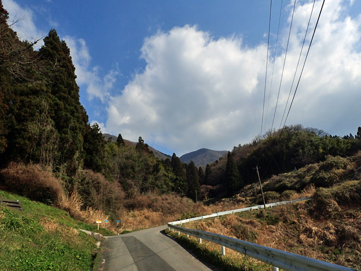 f0214649_03500639.jpg