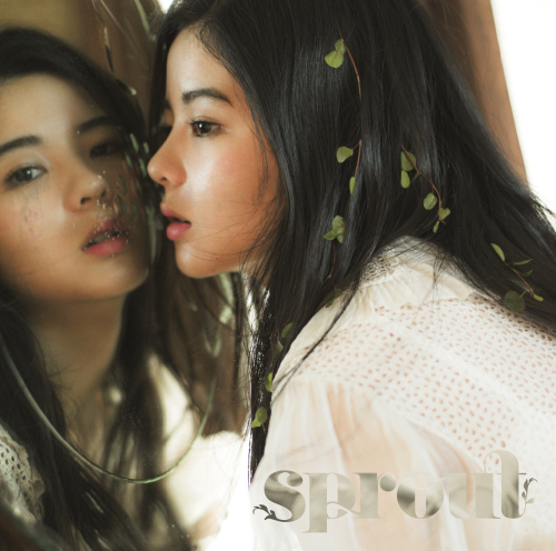 田村芽実『Sprout』CDデザイン_b0156872_11492516.jpg