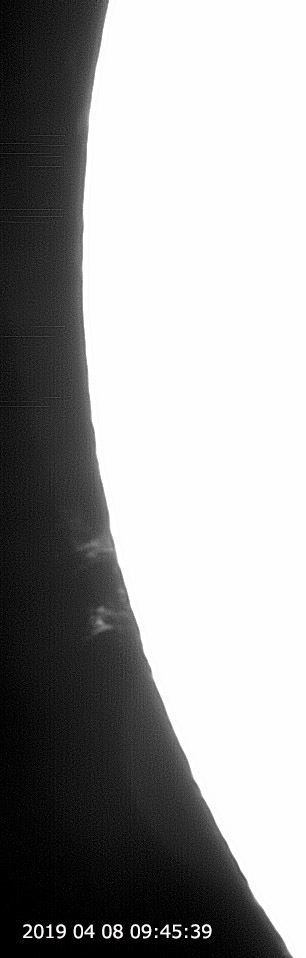 4月8日の太陽 久しぶりの大きな黒点!_e0174091_11201245.jpg