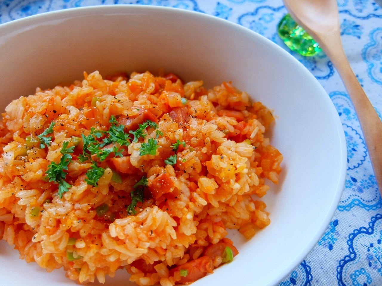 レンチン シャウエッセンでケチャップライス ぼちぼち お家ごはん