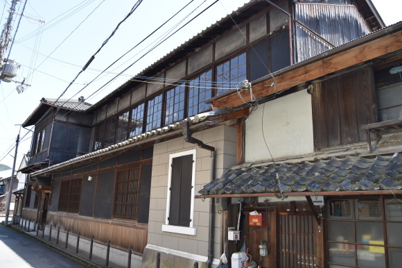 奈良 上市の花街_f0347663_11483564.jpg