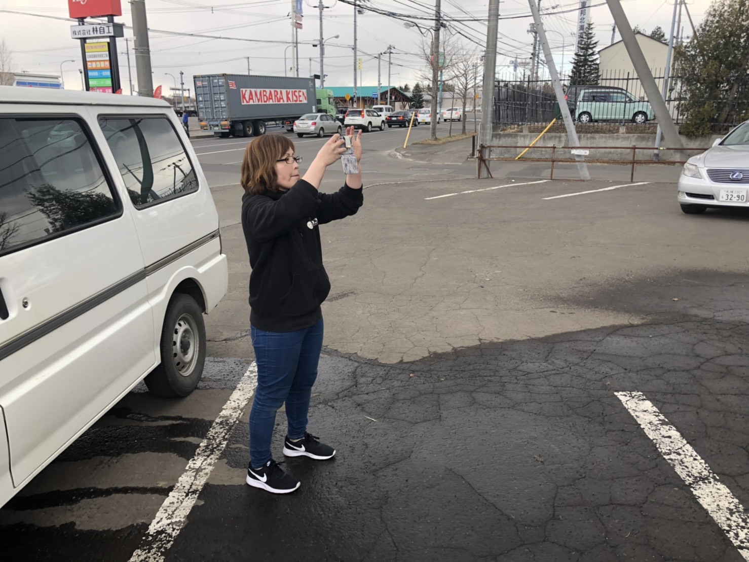 4月10日(水)トミーアウトレット★あやブログ★I様ラクティスご成約♪ローンサポート★自社ローン_b0127002_15501373.jpg