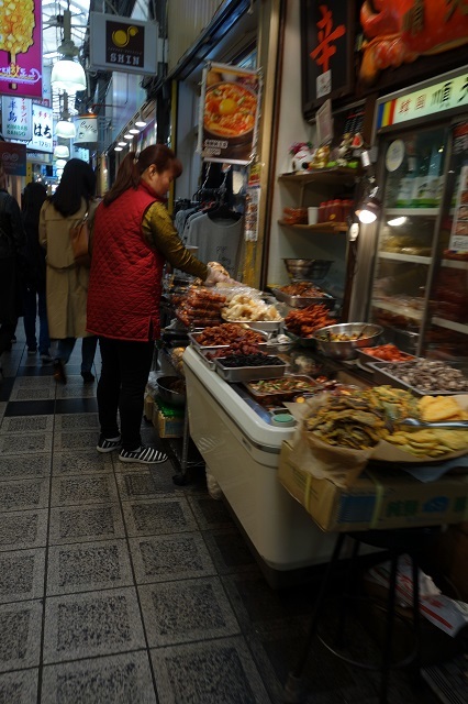 大阪鶴橋市場（Tsuruhashi market, Osaka City）1_a0087341_07143595.jpg