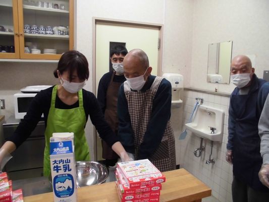 4/10 調理実習&日中活動_a0154110_08275320.jpg