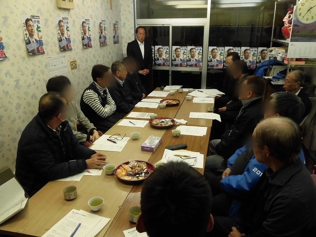 3選を果たした鈴木すみよし県議が激励に 小池としあき後援会の選挙前最後の役員会_f0141310_06054606.jpg