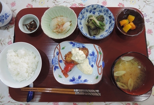 旬の物をどうぞ~♬_f0223914_16584998.jpg