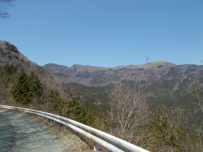 f0308898_22040899.jpg