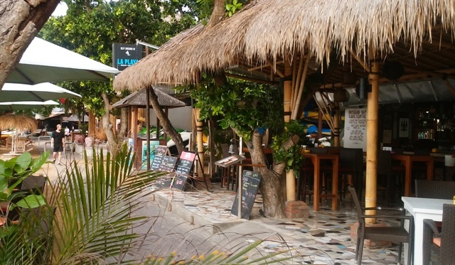 d0083068_08420864.jpg