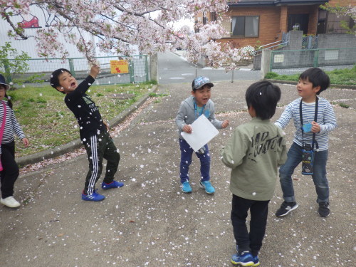 19 4月 わんぱくクラブ_a0092957_16522038.jpg