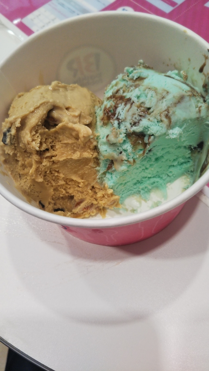 31スーパーチョコミント&ダブルキャラメルチョコナッツ_f0076001_23331418.jpg