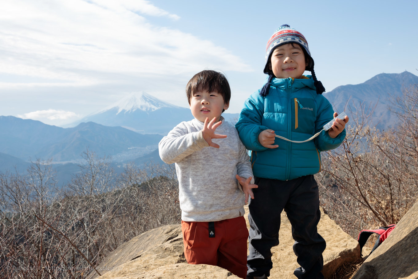 富士山の風景を見に行きたい！初の秀麗富嶽へ「高川山」山頂へ_c0369219_11405355.jpg