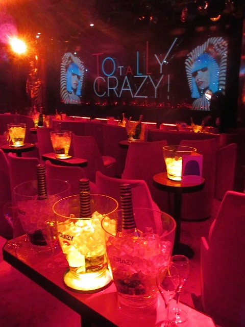 クレイジー ホース パリ８区 Crazy Horse Paris 8eme Paris Gourmand パリのおいしい日々３