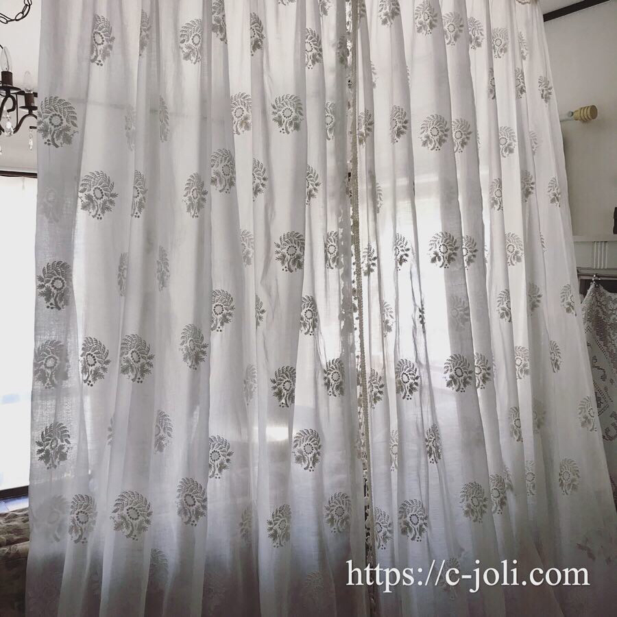 フランスアンティークコーネリー刺繍カーテン