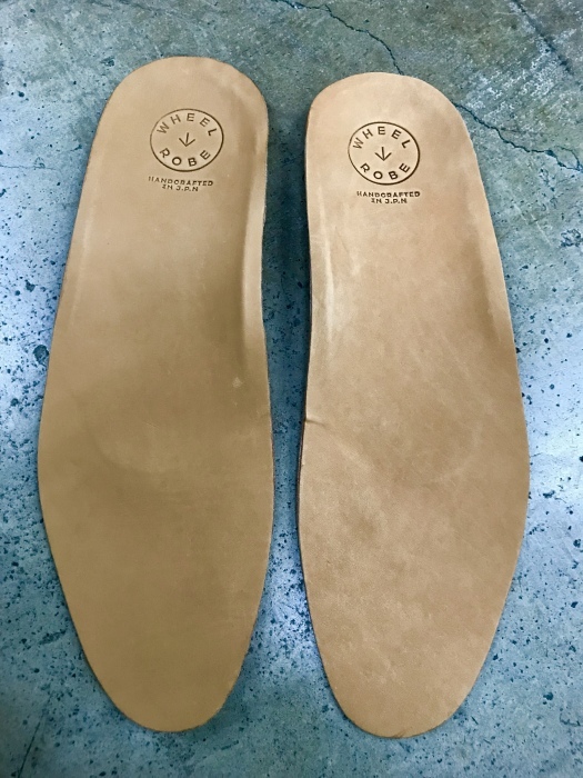 LEATHER IN SOLE ★ WHEEL ROBE_d0152280_20534712.jpeg