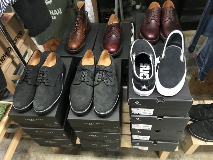 LEATHER IN SOLE ★ WHEEL ROBE_d0152280_21190553.jpeg