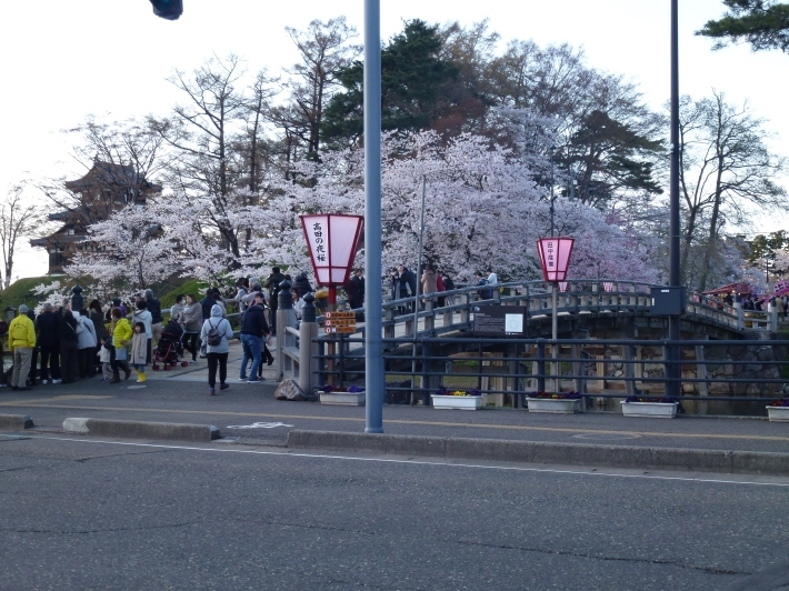 JRで行く北信越桜の6名城めぐり　3日間_d0347025_21520042.jpg