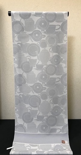 北野をどりのお客様・ティーカップポットの御召再々入荷_f0181251_18024404.jpg