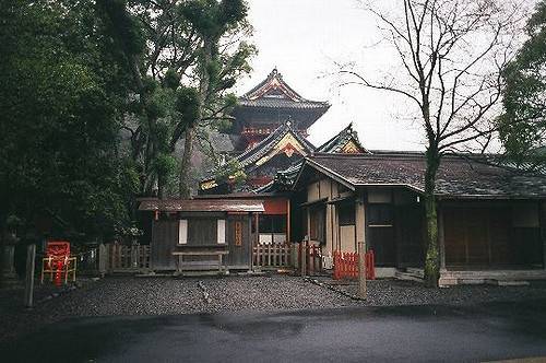 2019/4/9-15洗足池で最後の桜と勝海舟、青山霊園拾遺、古写真ランダム陳列・twitterに絶望したけどまとめ_b0116271_12093599.jpg