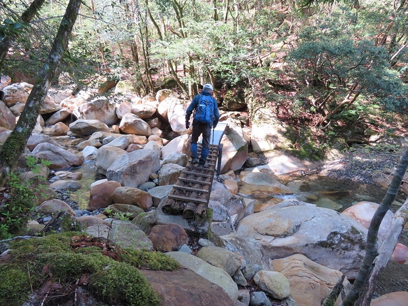 藤河内渓谷、観音滝、立松谷から木山内岳。_f0357487_23480828.jpg