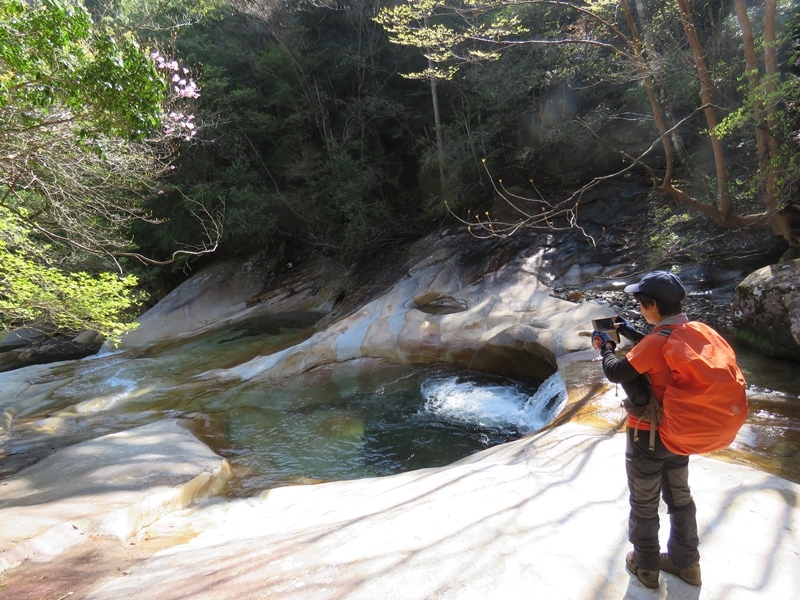 藤河内渓谷、観音滝、立松谷から木山内岳。_f0357487_23484092.jpg