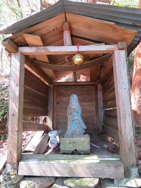 f0357487_23495250.jpg