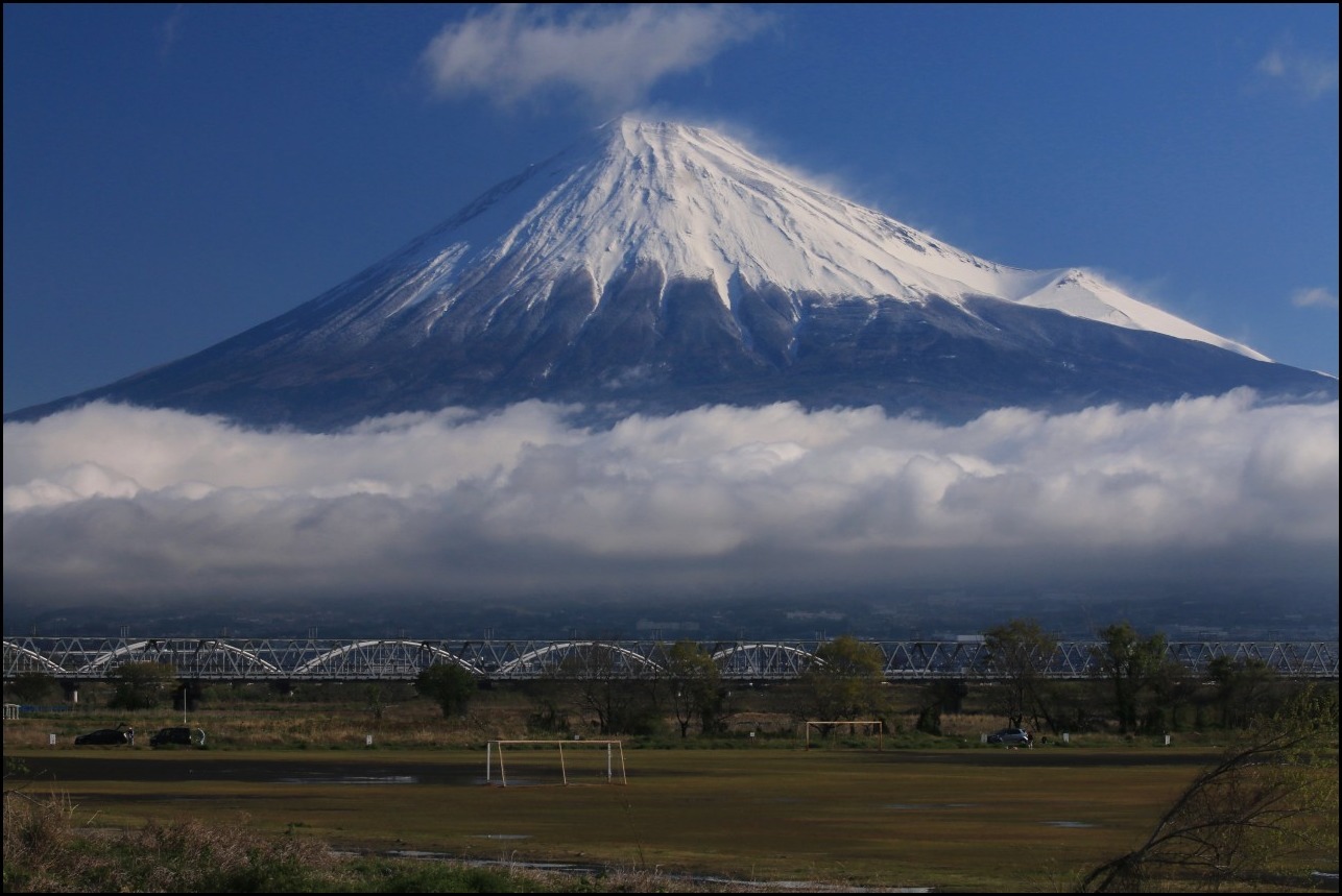 雨上がりの富士山_a0188405_07443465.jpg