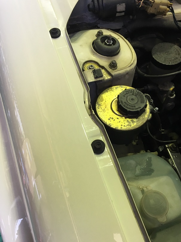 NISSAN PAO ~めっちゃ細か~い作業~_a0257092_17454230.jpg