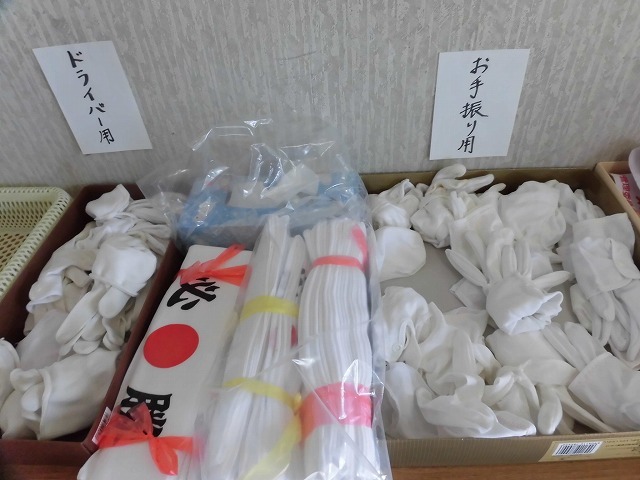 選挙戦も今日から後半戦 朝夕はまだ冷えますが残り3日間、ロングスパートへ_f0141310_06591851.jpg