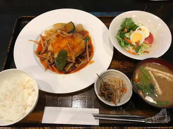 金沢（長町）：洋食屋 ＲＹＯ「ＲＹＯ定食 Ａ （ハンバーグと目玉焼き）」_b0089578_10370281.jpg