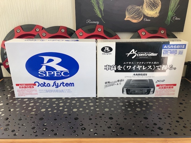 ★雨の日も・・・風の日も・・・タイヤ交換ラッシュでございます!!★(白石店)_c0161601_16534887.jpg