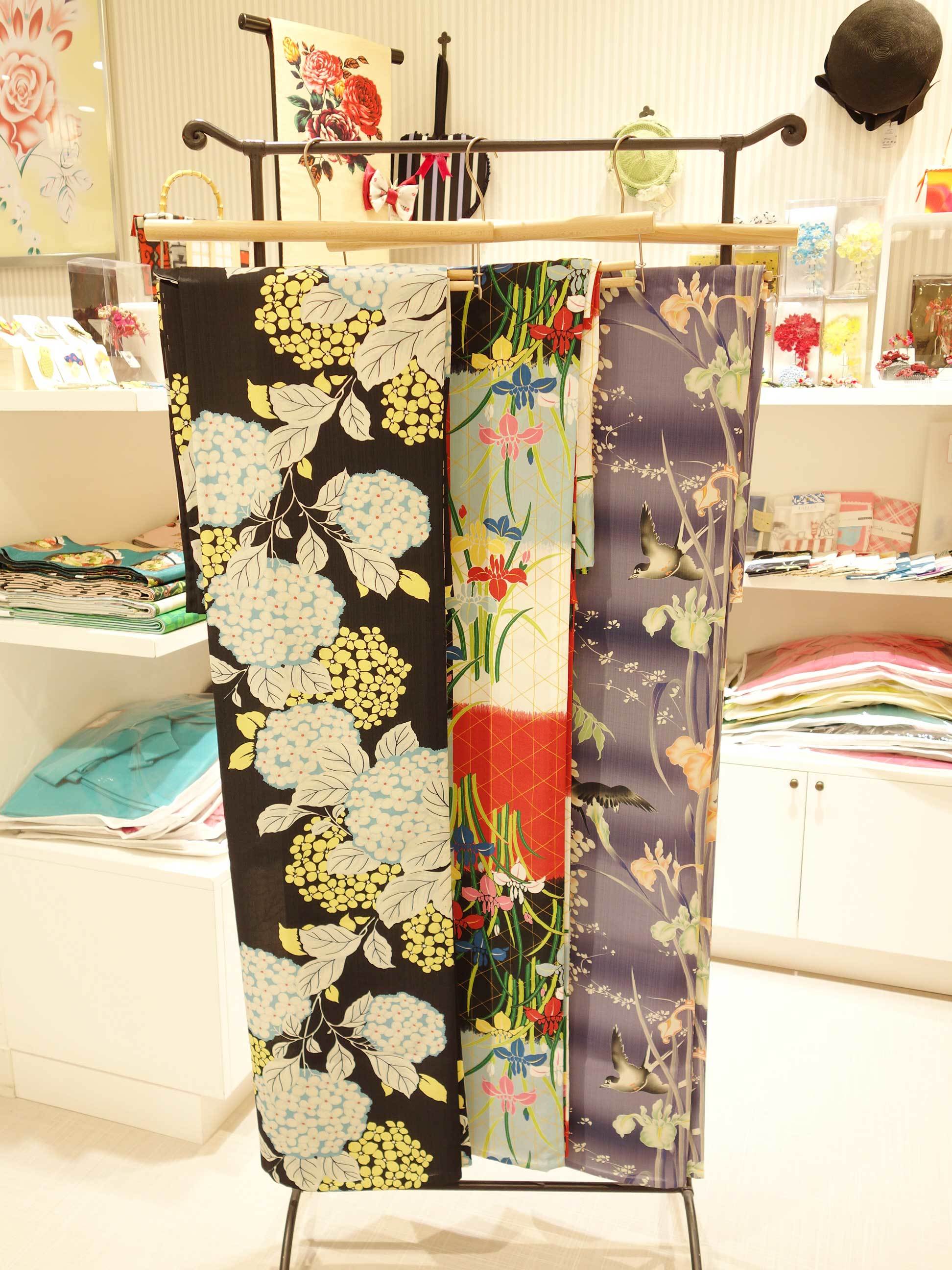 浴衣＊大入荷しました♪_e0167832_15432363.jpg