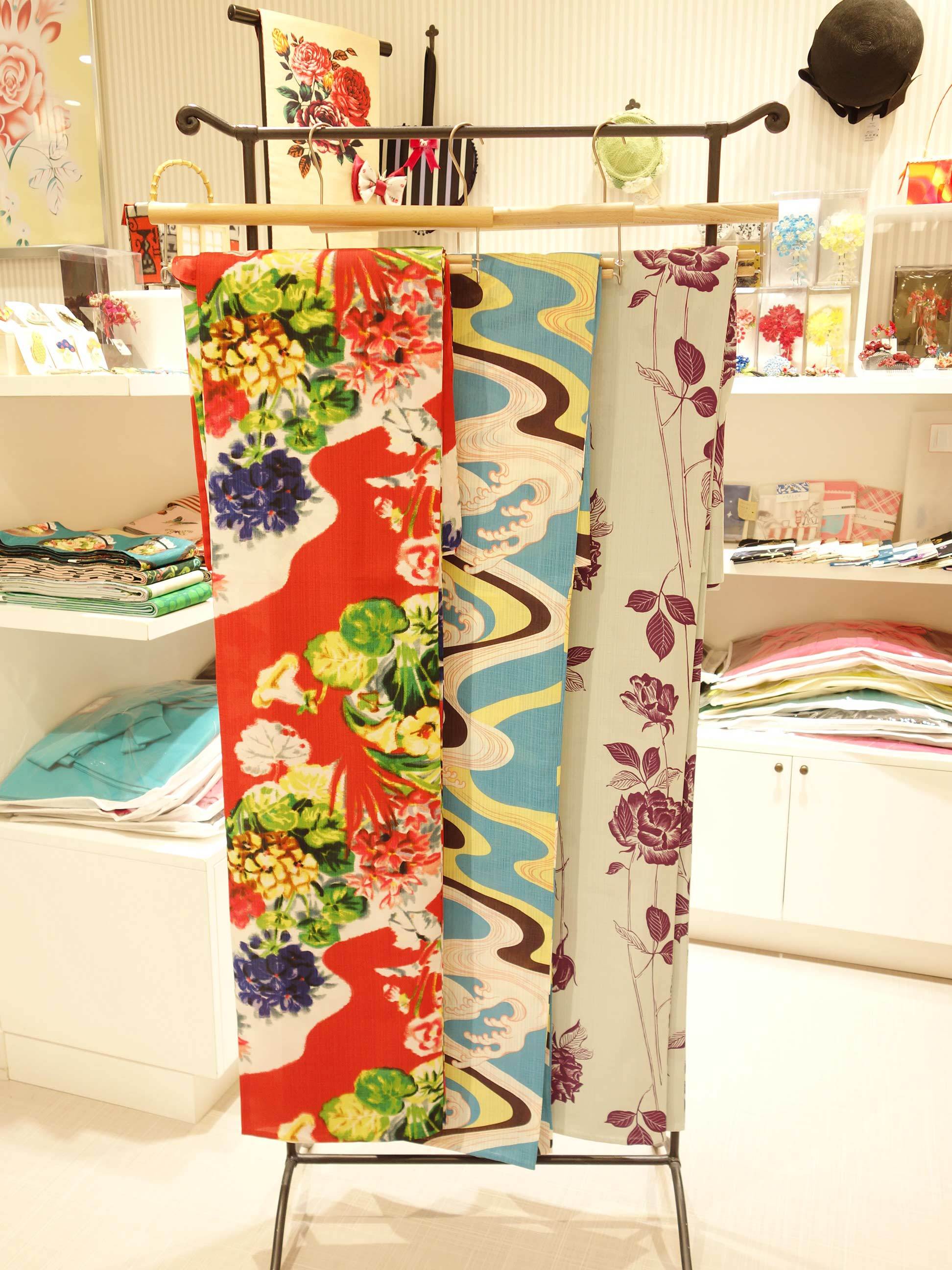 浴衣＊大入荷しました♪_e0167832_15432833.jpg