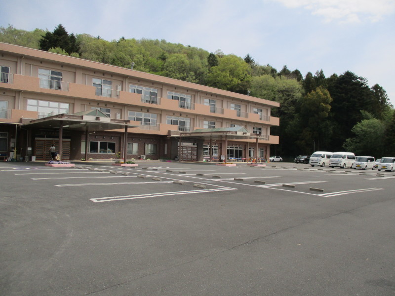 バス停から日の出さくらまでの道のり_d0371544_15231623.jpg