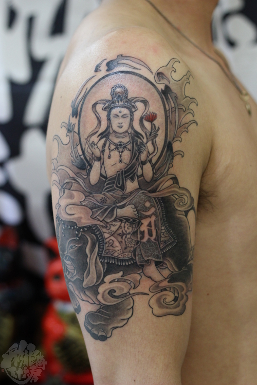 普賢菩薩 彩躯術三十六房 Chamber36tattoostudio 普賢菩薩 彩躯術三十六房 Chamber36tattoostudio