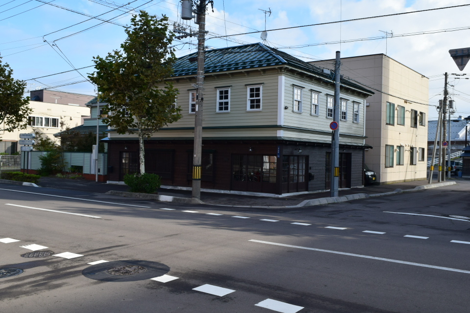函館末広町の箱館カネサ佐々木邸(函館の建築紹介)_f0142606_15255651.jpg