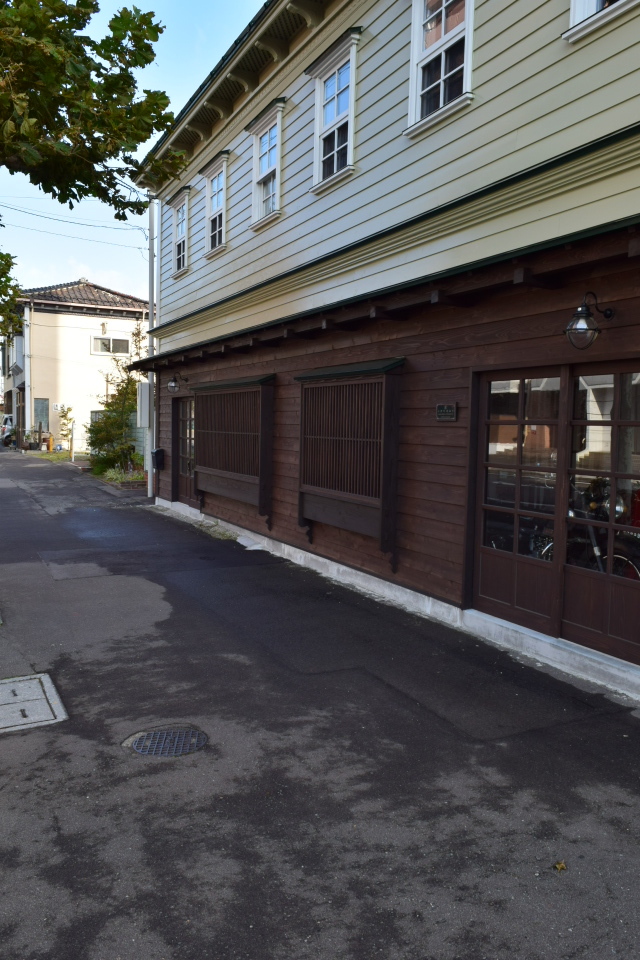 函館末広町の箱館カネサ佐々木邸(函館の建築紹介)_f0142606_15432283.jpg