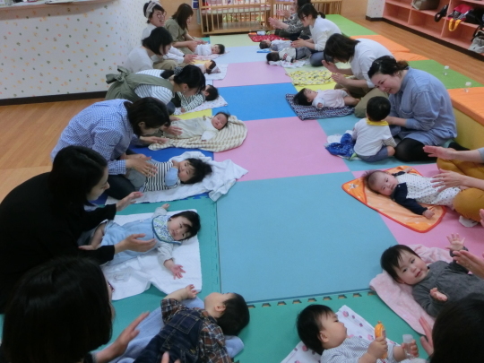 2019.04.18 ベビータッチケア_f0142009_15015672.jpg