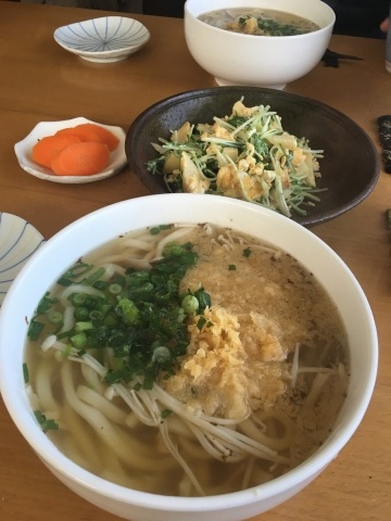 暖かいウィークランチ_f0082056_19183723.jpg