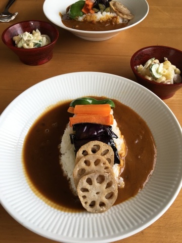暖かいウィークランチ_f0082056_19190425.jpg
