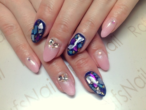 STAFF NEW NAIL(^_-)-☆_c0294909_11314327.jpg