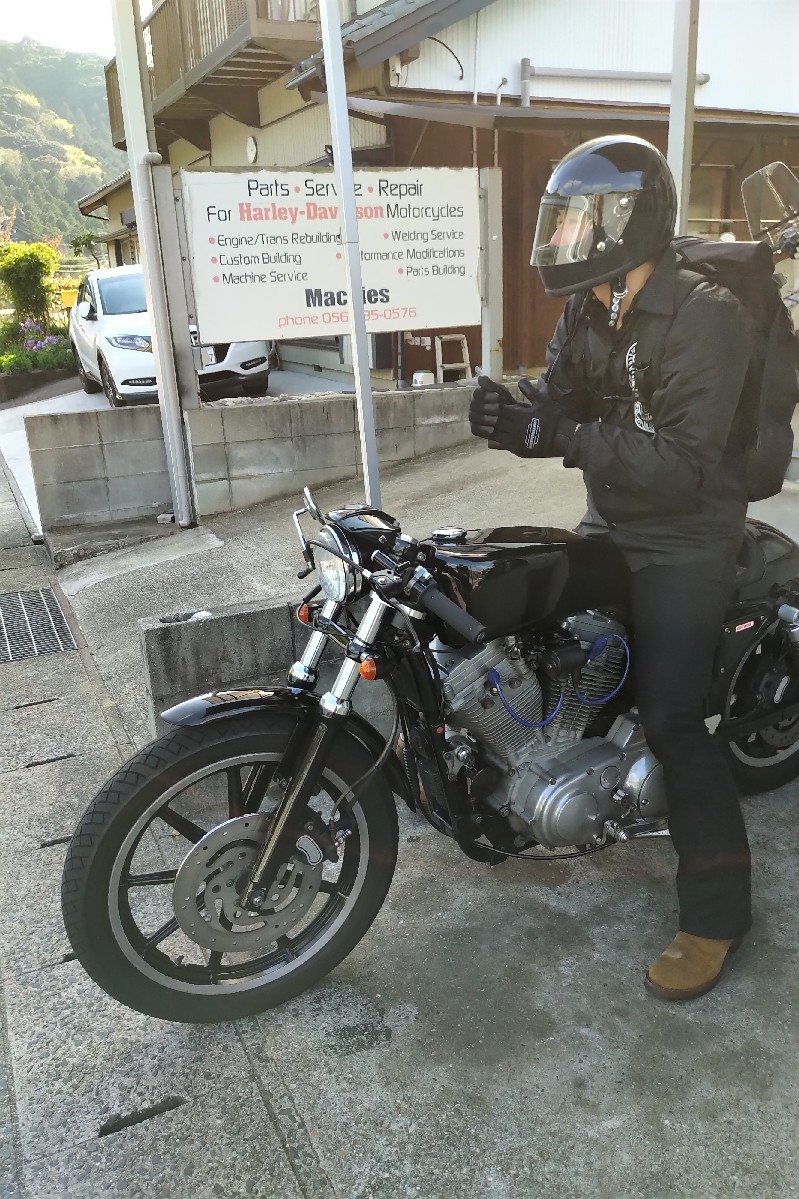 納車〜久々のバイクだ..._a0159215_00334220.jpg