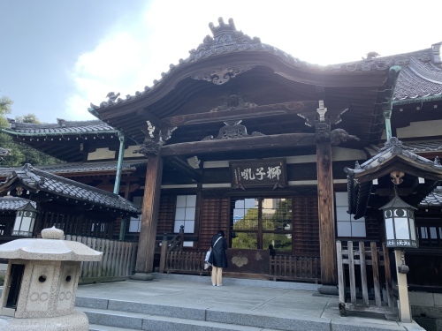 広尾から品川まで歩く(2) 慶應義塾大学と泉岳寺_b0330040_21282976.jpeg